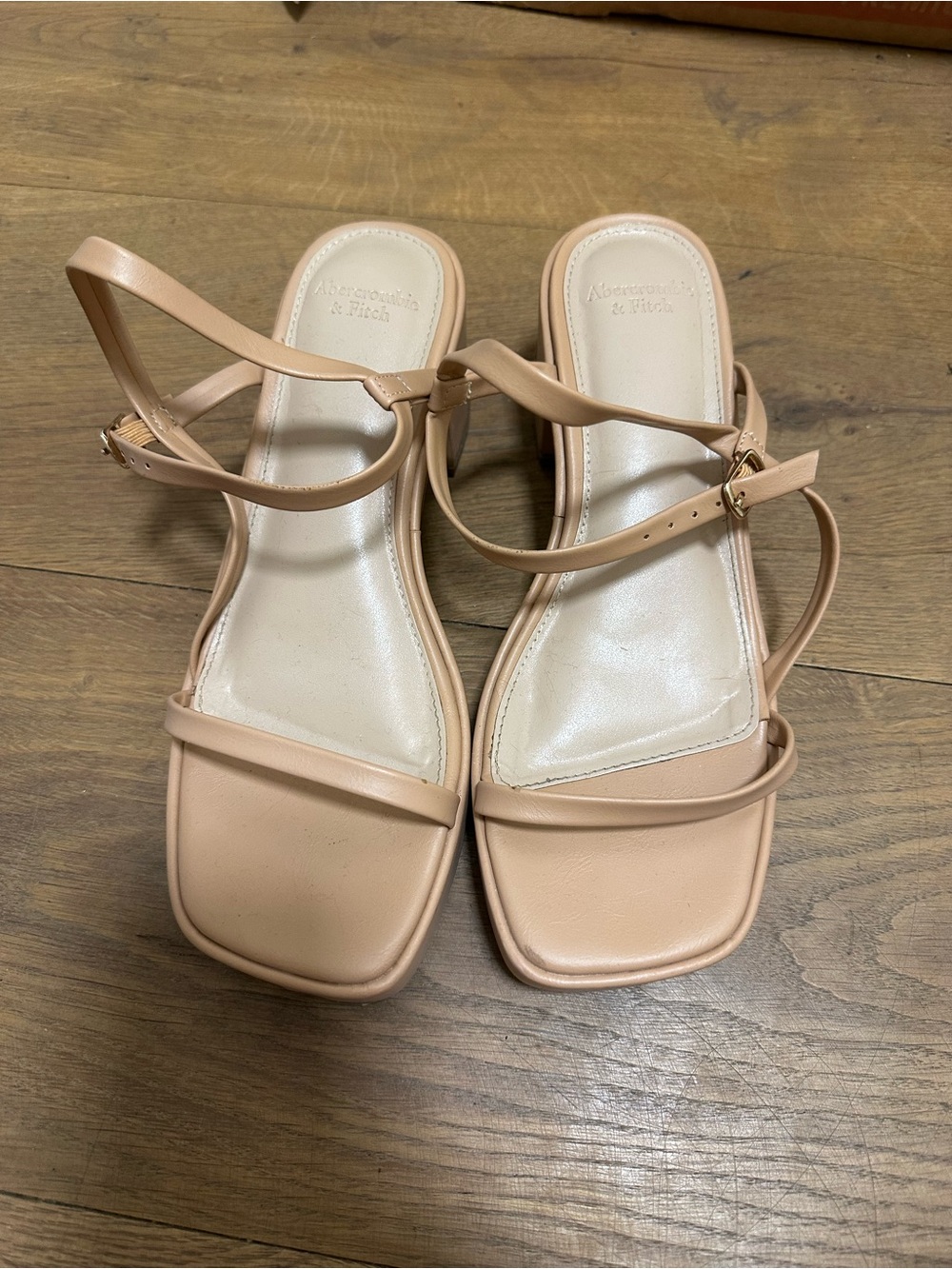 Abercrombie & Fitch Blush Strap Square-Toe Sandals